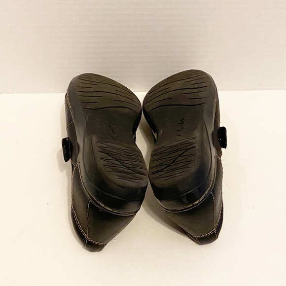 Black Clarks Flats Size 9 and another pair a nine and a half - Picture 8 of 15